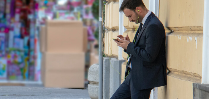 How to Track a Cell Phone Location